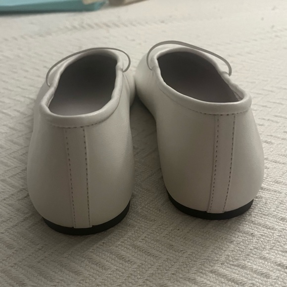 Tony Bianco Martinez Flats - Picture 3 of 11